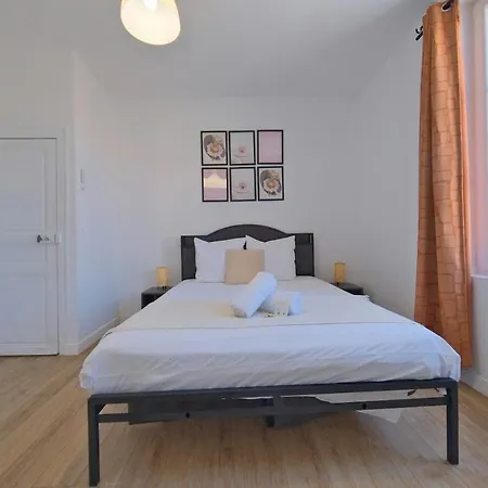 Montreal - 5 Bedrooms - Air Conditioning Апартаменты